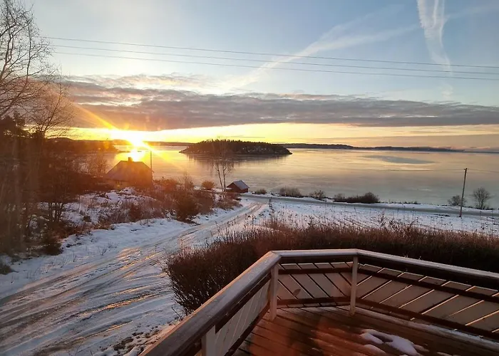 Koselig Ved Sjoen - Skjevikstranden Semesterbostad