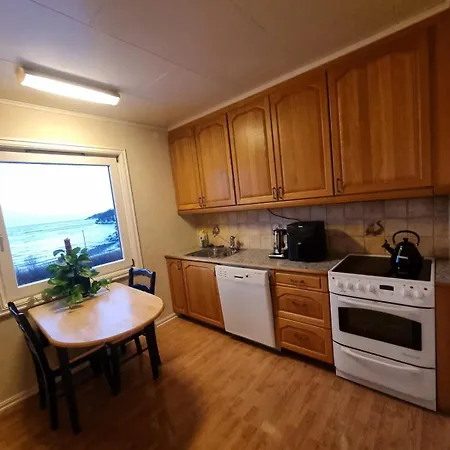 Tatil Evi Koselig Ved Sjoen - Skjevikstranden *